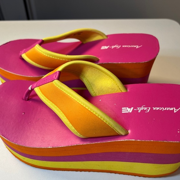 *Vintage* 90s American Eagle Rare Rainbow Platform Sandals - Picture 2 of 4